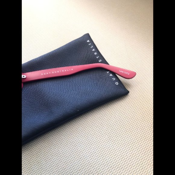 NWT Quay 60s Style Mod Sunglasses One Size - Picture 2 of 5